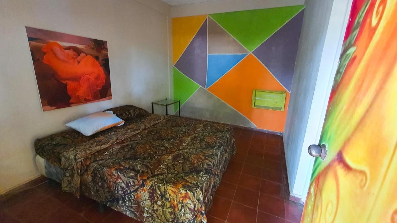 Hostal Club Mochilero La Libertad Extérieur photo
